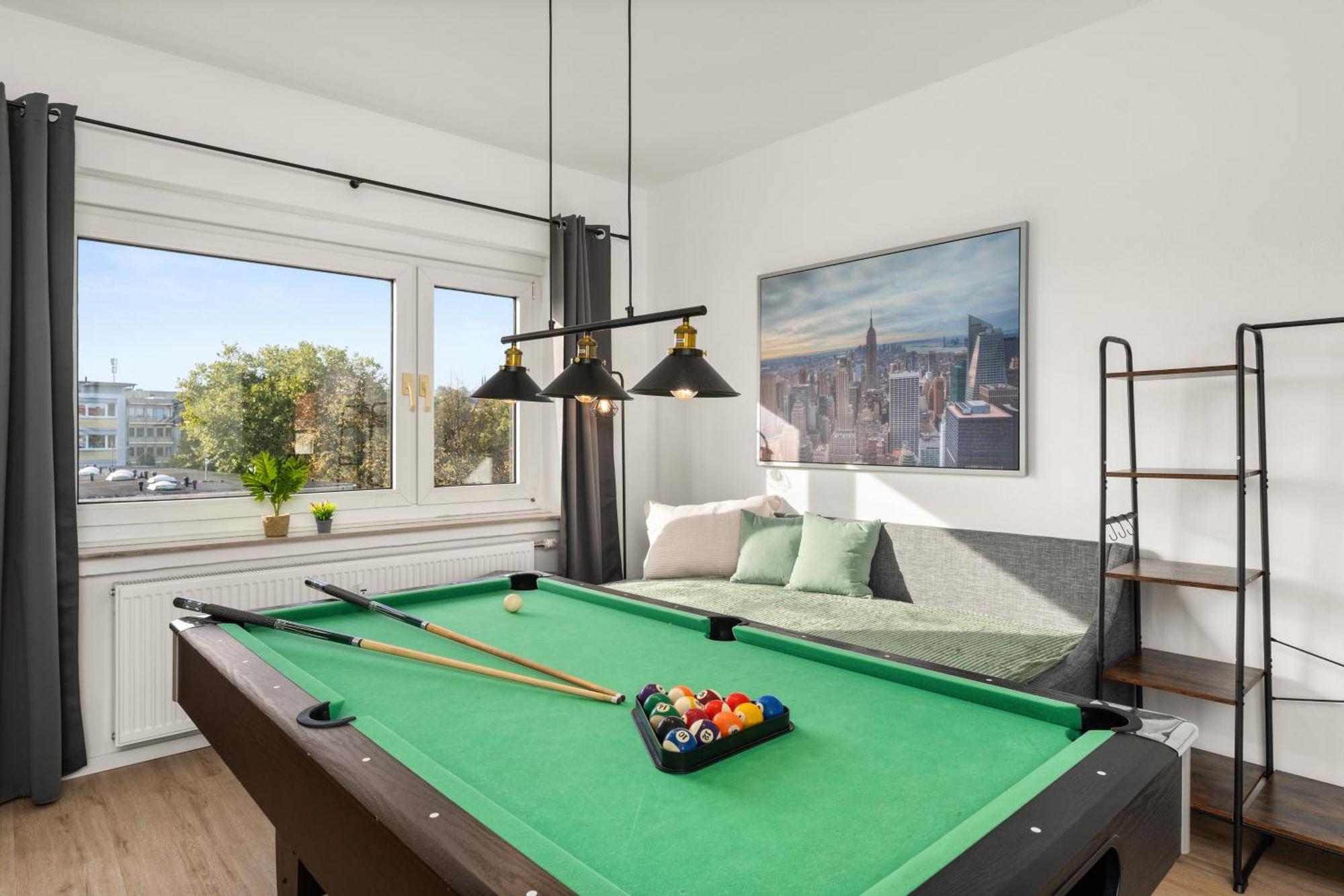 Homely-Apartment Manhattanart, Zentral, Parkplatz, Billard,Ps4, Dart, Balkon بيليفيلد المظهر الخارجي الصورة