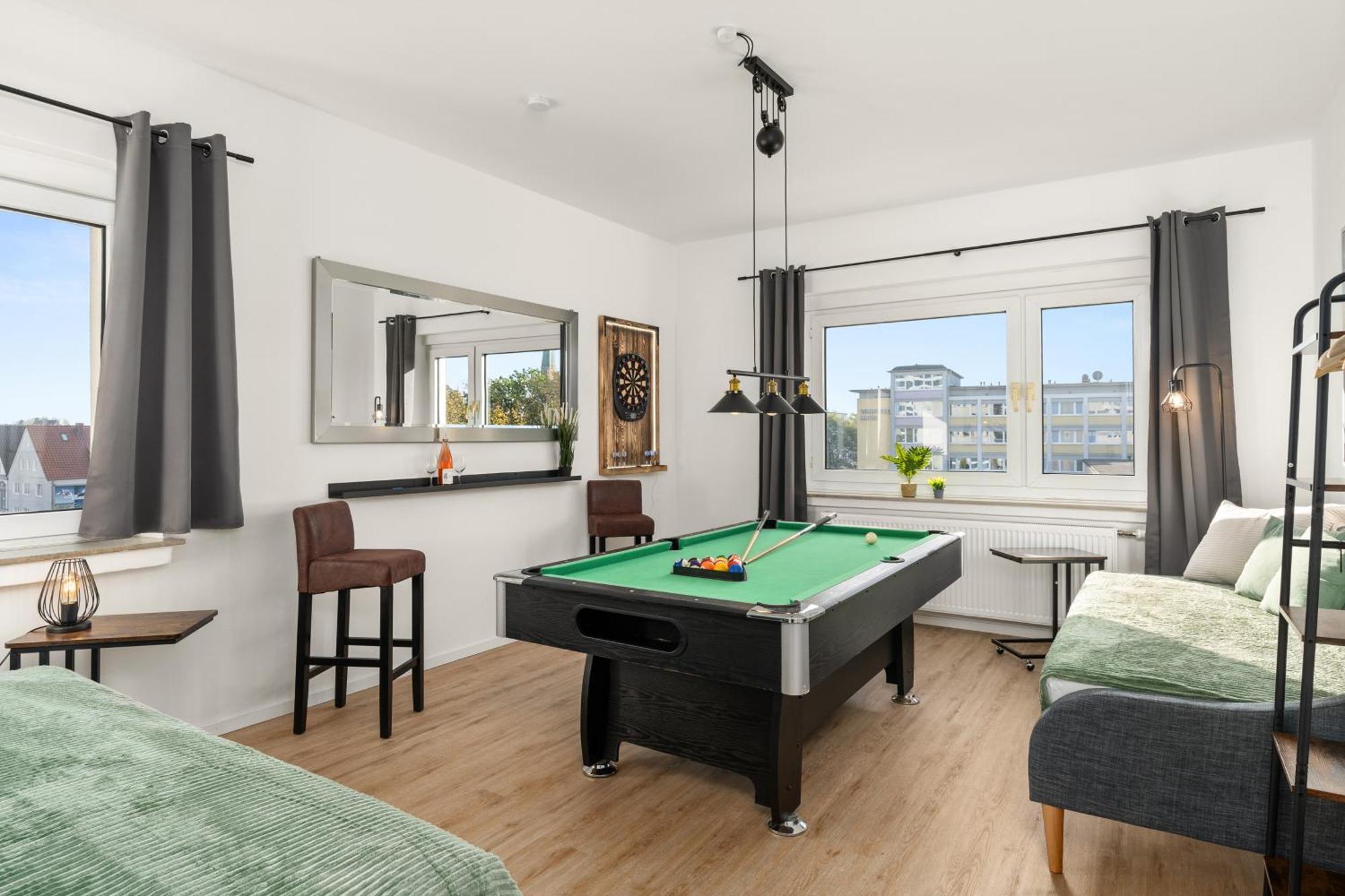 Homely-Apartment Manhattanart, Zentral, Parkplatz, Billard,Ps4, Dart, Balkon بيليفيلد المظهر الخارجي الصورة