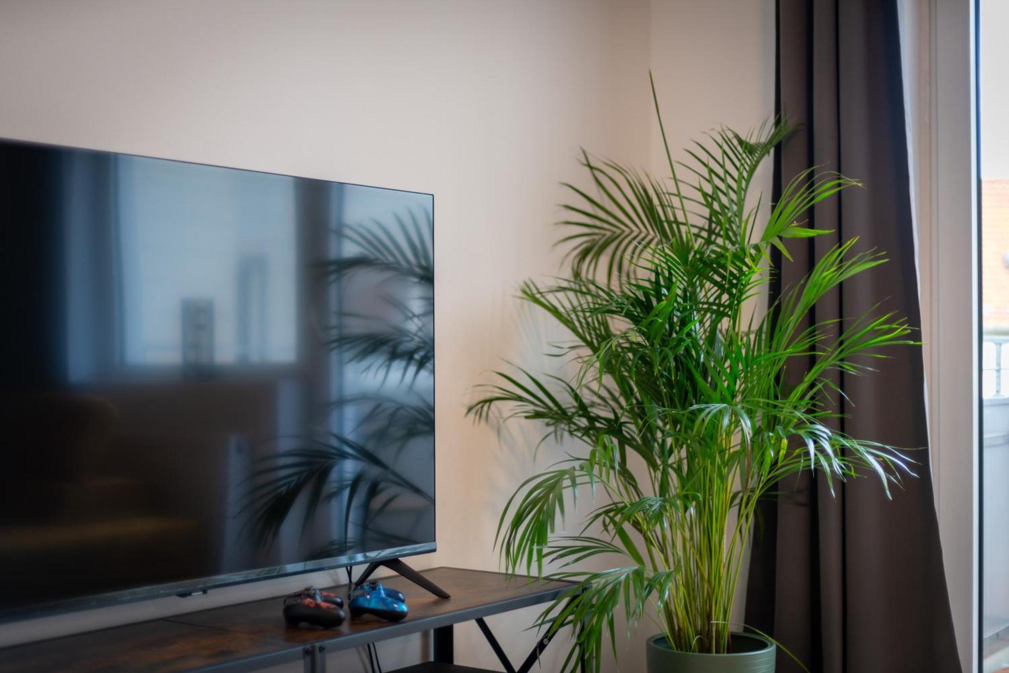 Homely-Apartment Manhattanart, Zentral, Parkplatz, Billard,Ps4, Dart, Balkon بيليفيلد المظهر الخارجي الصورة